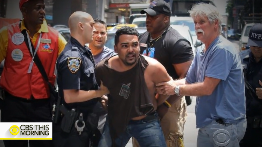 1死22伤! 纽约时代广场恐怖屠杀 男子开车一路疯撞 血流满街 "我想把他们全杀光!" 社会 第18张