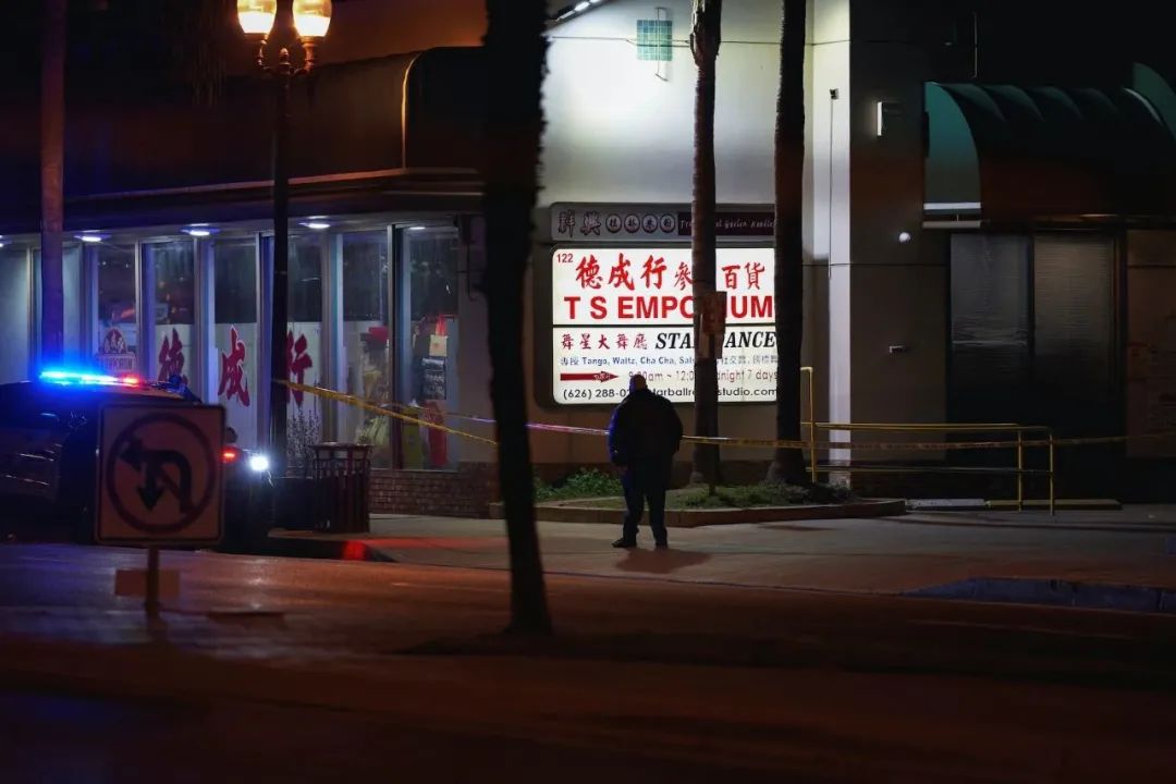 除夕屠杀！10死10伤 多数华人亚裔 加州春节庆祝突发惨烈枪击 凶手持枪在逃 新闻 第8张